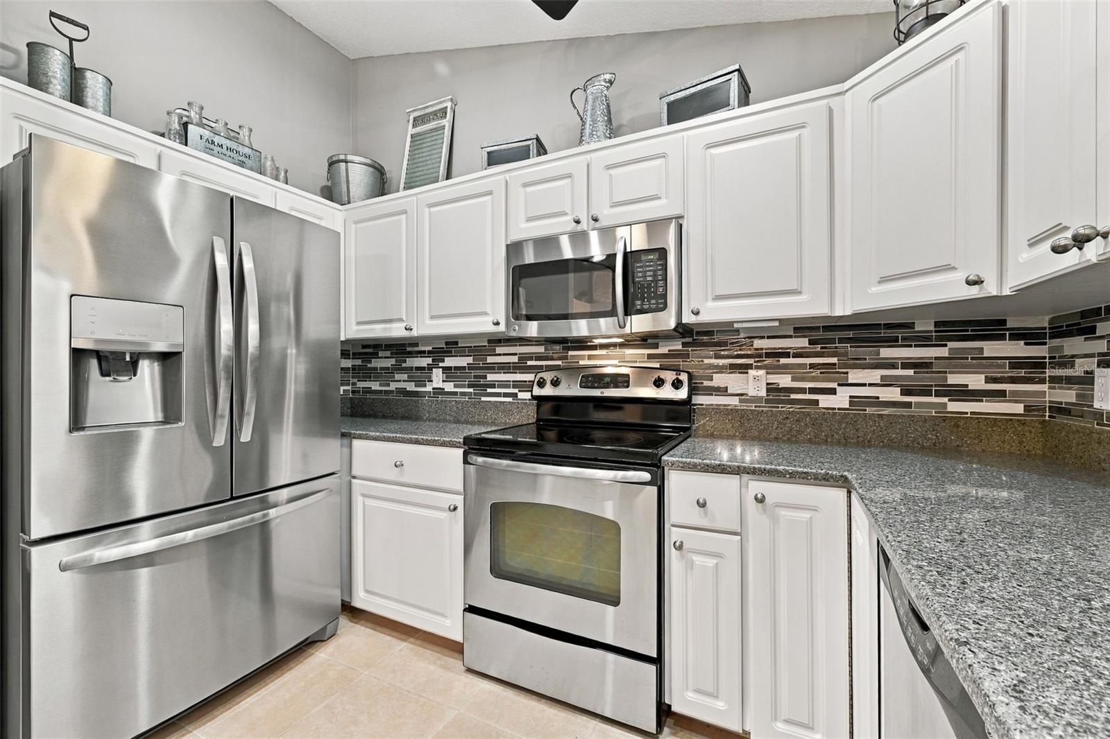 1411 STROUD CT — photo 20