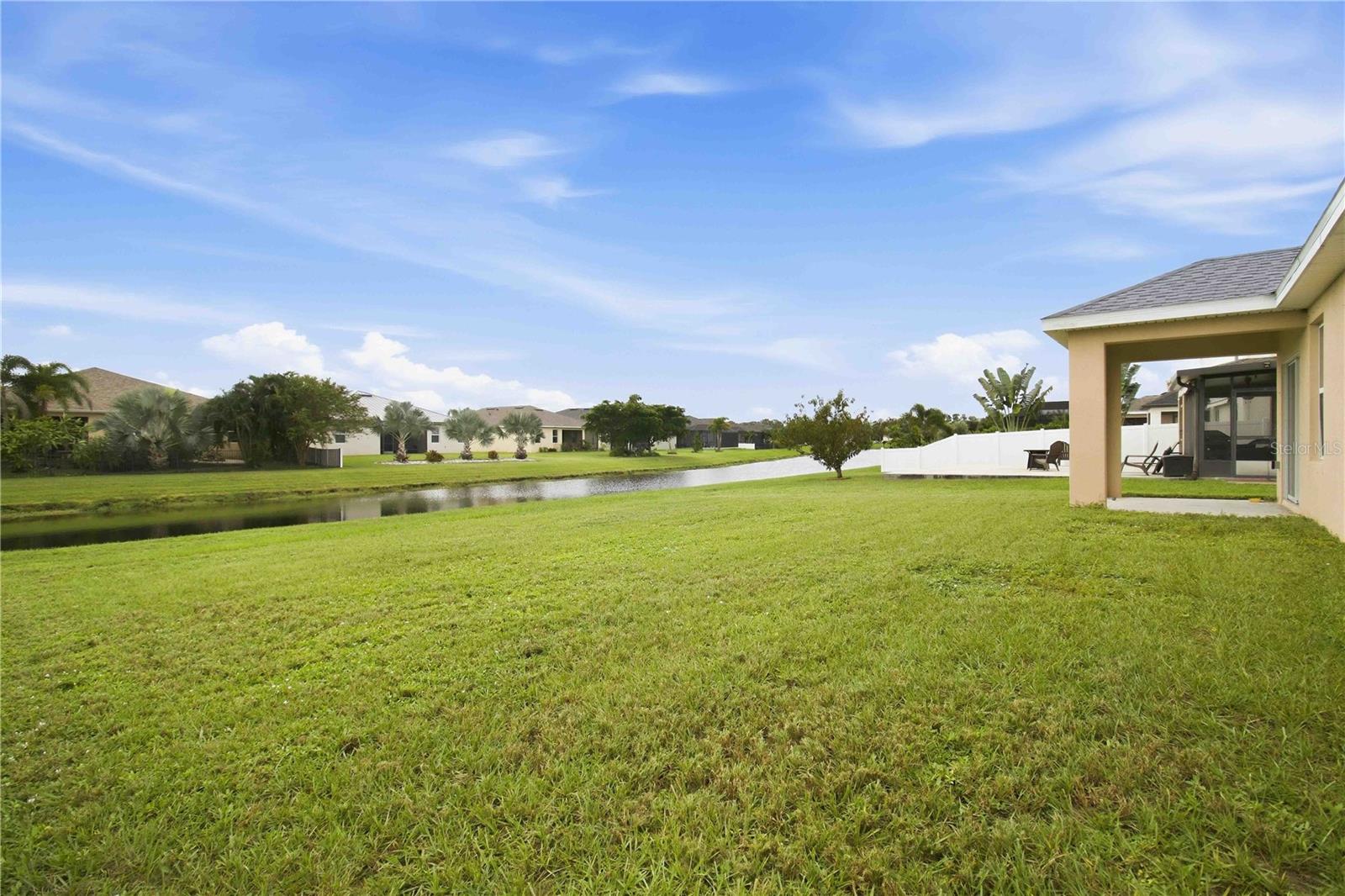 15630 ROSE GROVE DR — photo 31