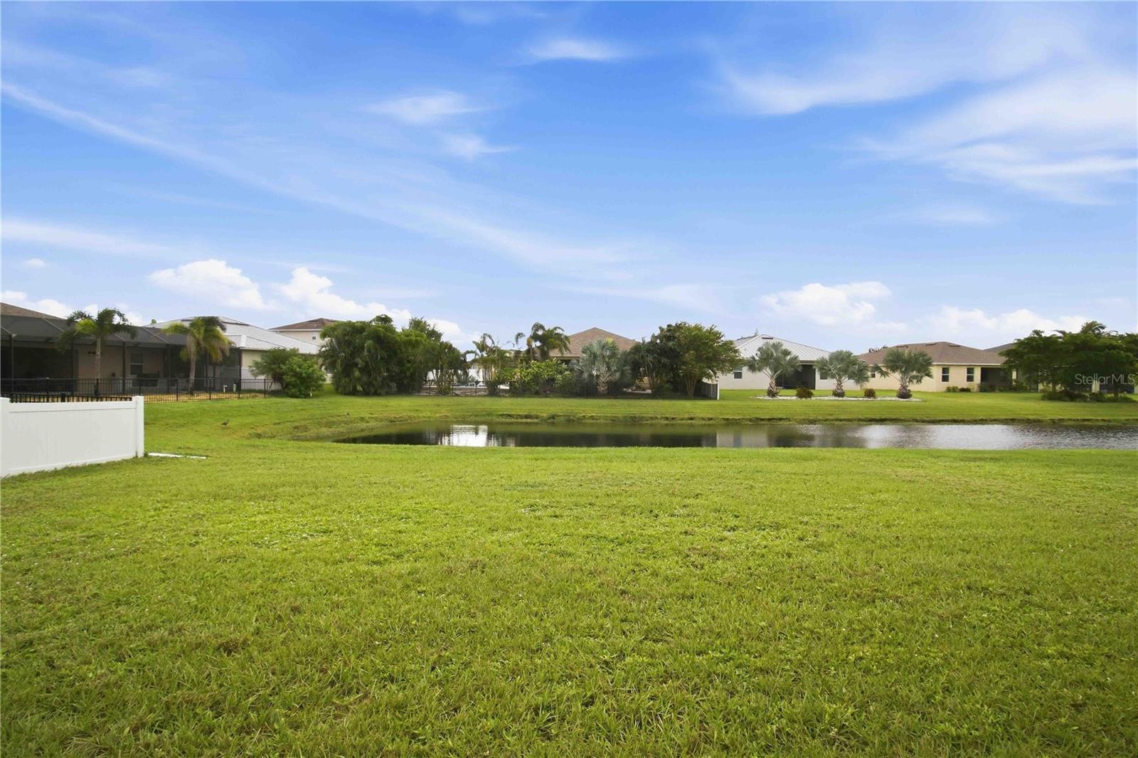 15630 ROSE GROVE DR — photo 32