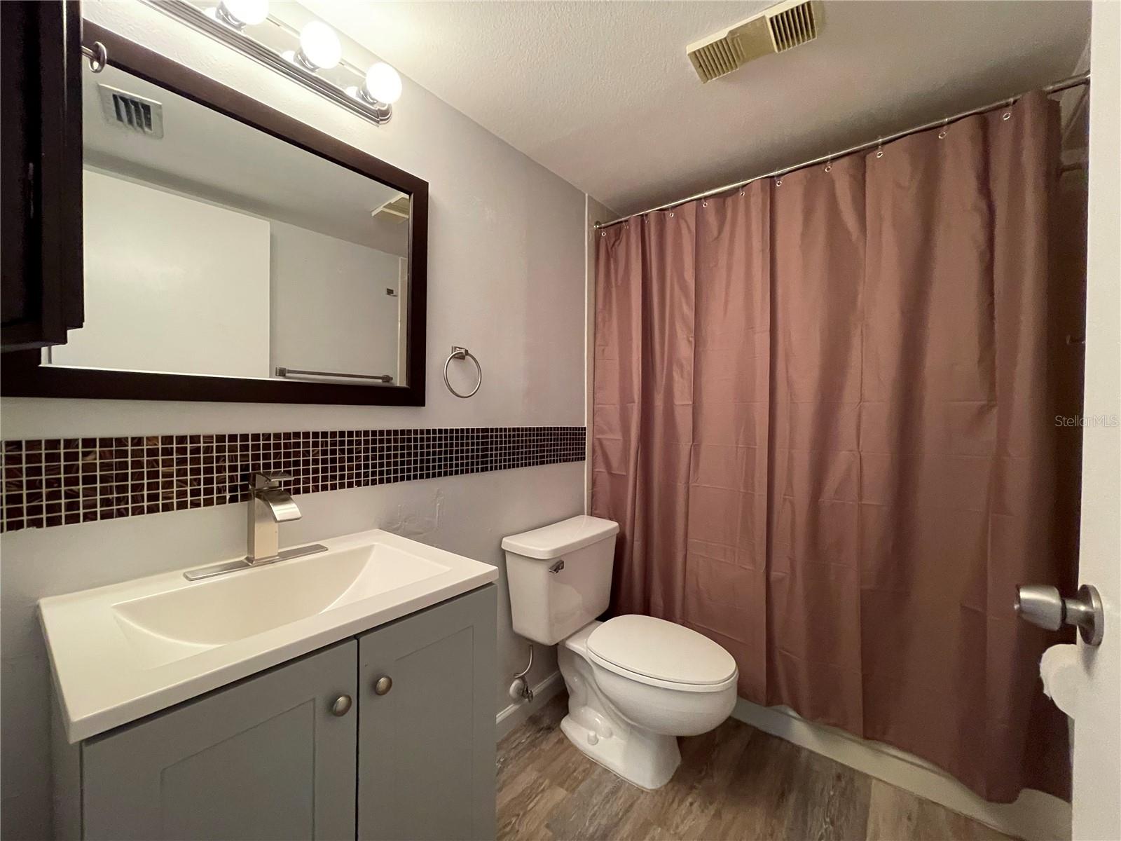 300 S FLORIDA AVE #100K — photo 24