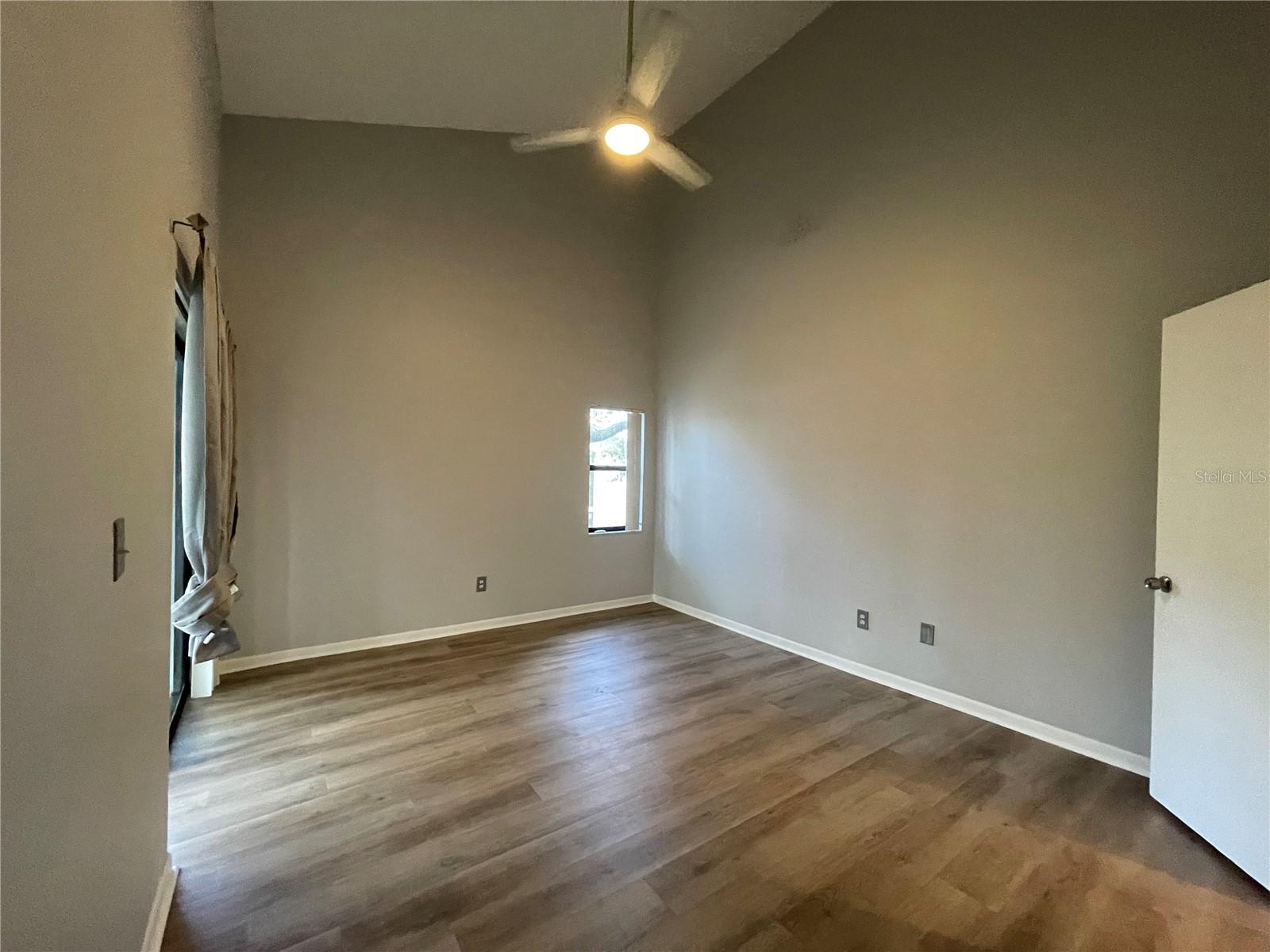 300 S FLORIDA AVE #100K — photo 13
