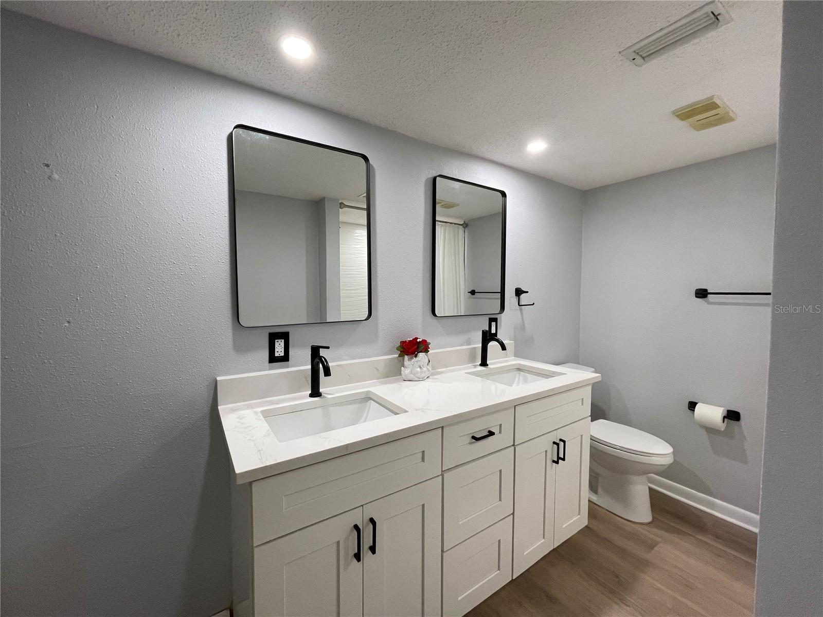 300 S FLORIDA AVE #100K — photo 19