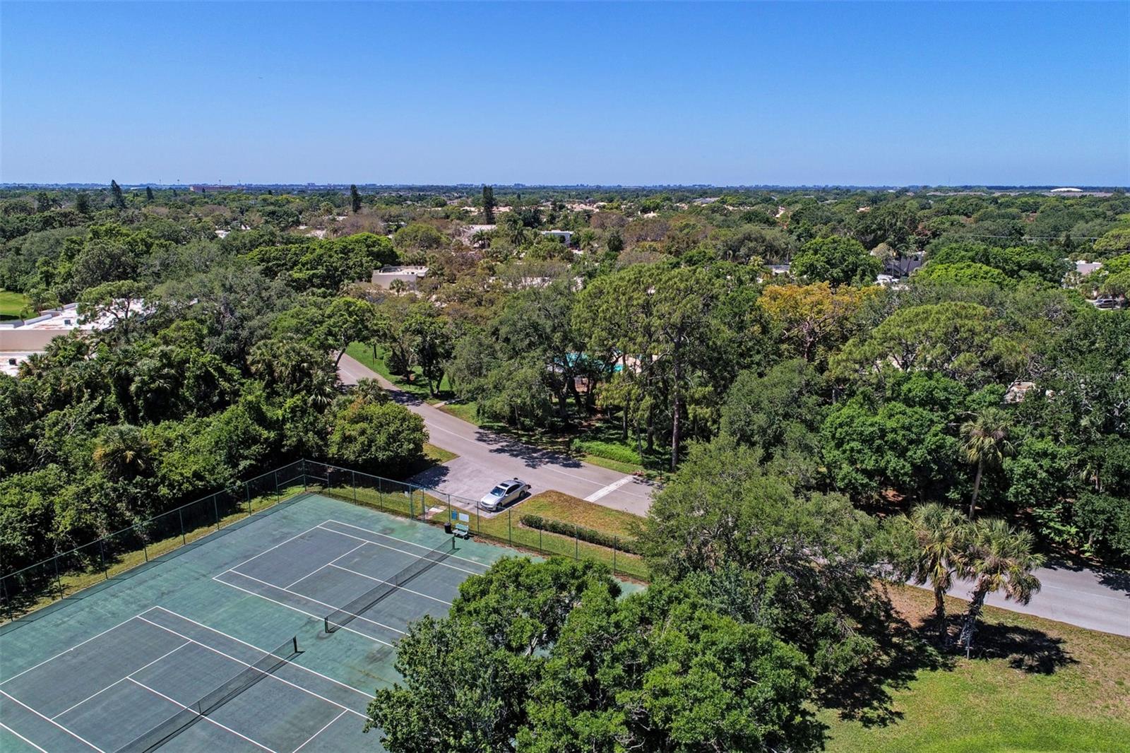 346 SPRINGDALE DR W #346 — photo 30