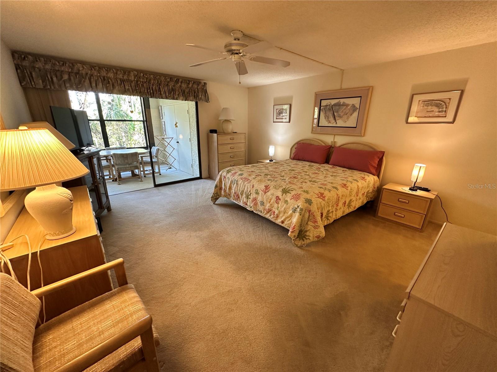 346 SPRINGDALE DR W #346 — photo 17