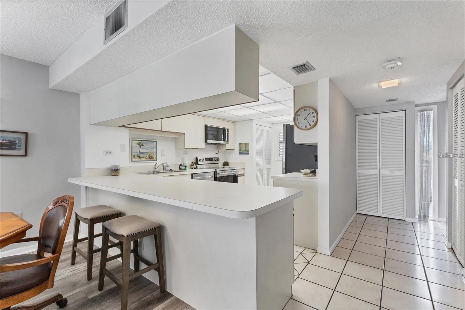 6480 MIDNIGHT PASS RD #311 — photo 14