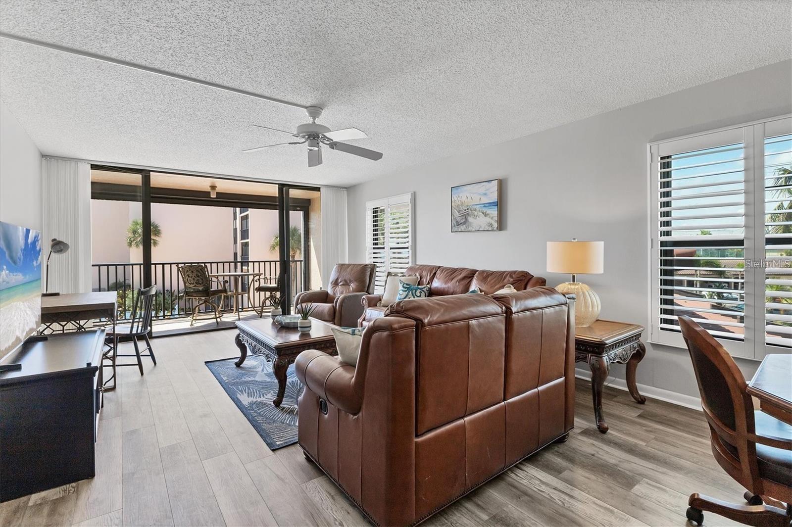 6480 MIDNIGHT PASS RD #311 — photo 3