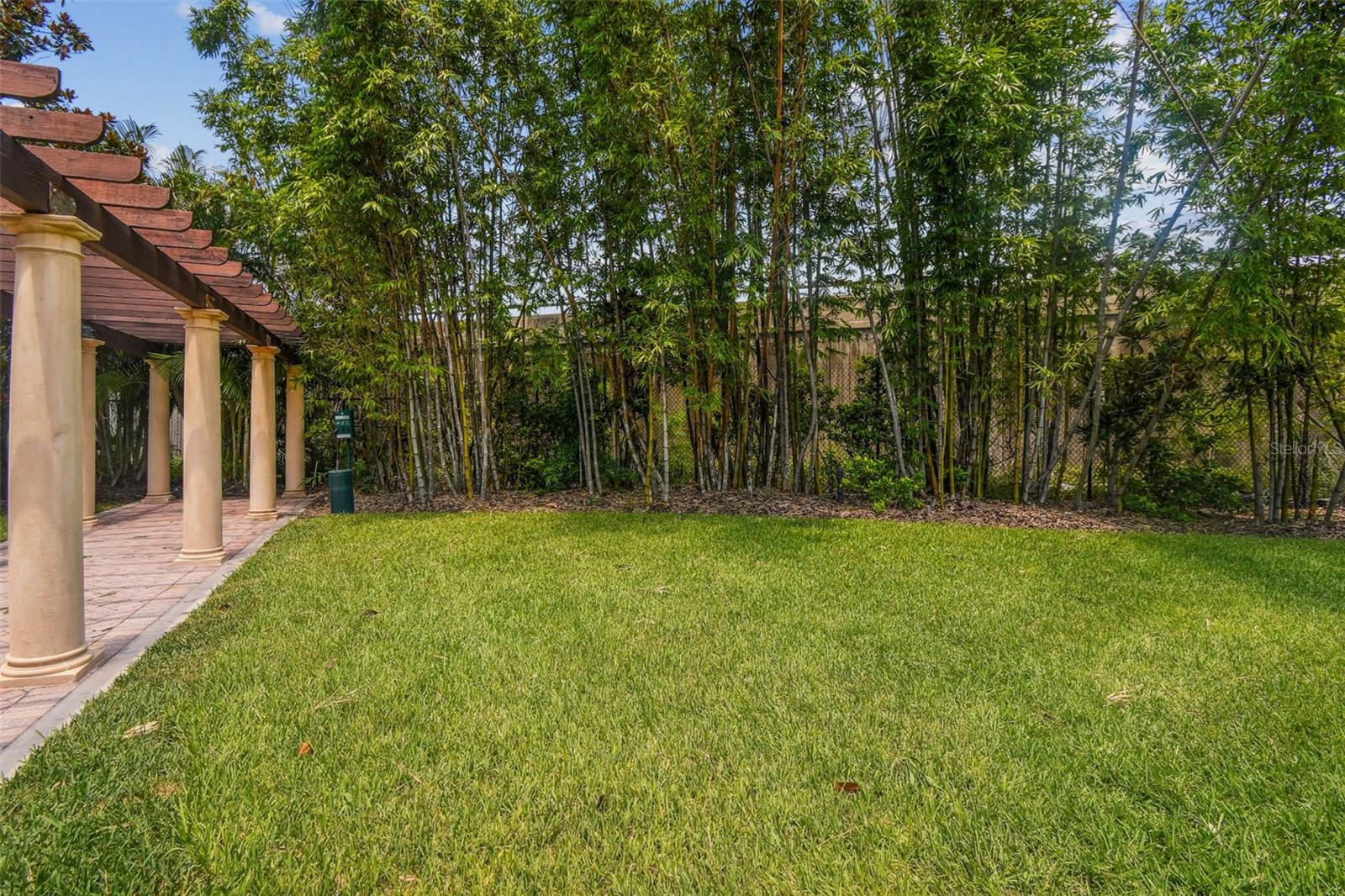 435 S OREGON AVE E #304 — photo 32