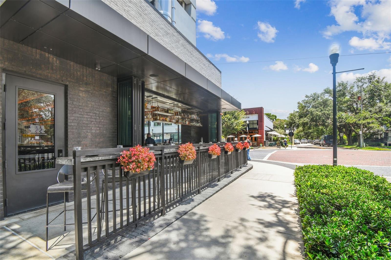 435 S OREGON AVE E #304 — photo 40