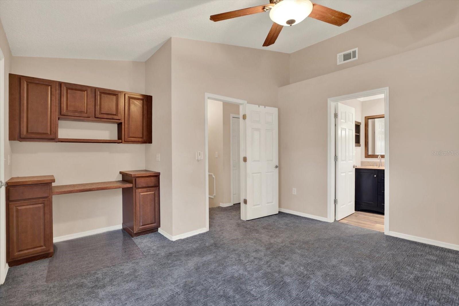 9010 LAKE PLACE LN — photo 22