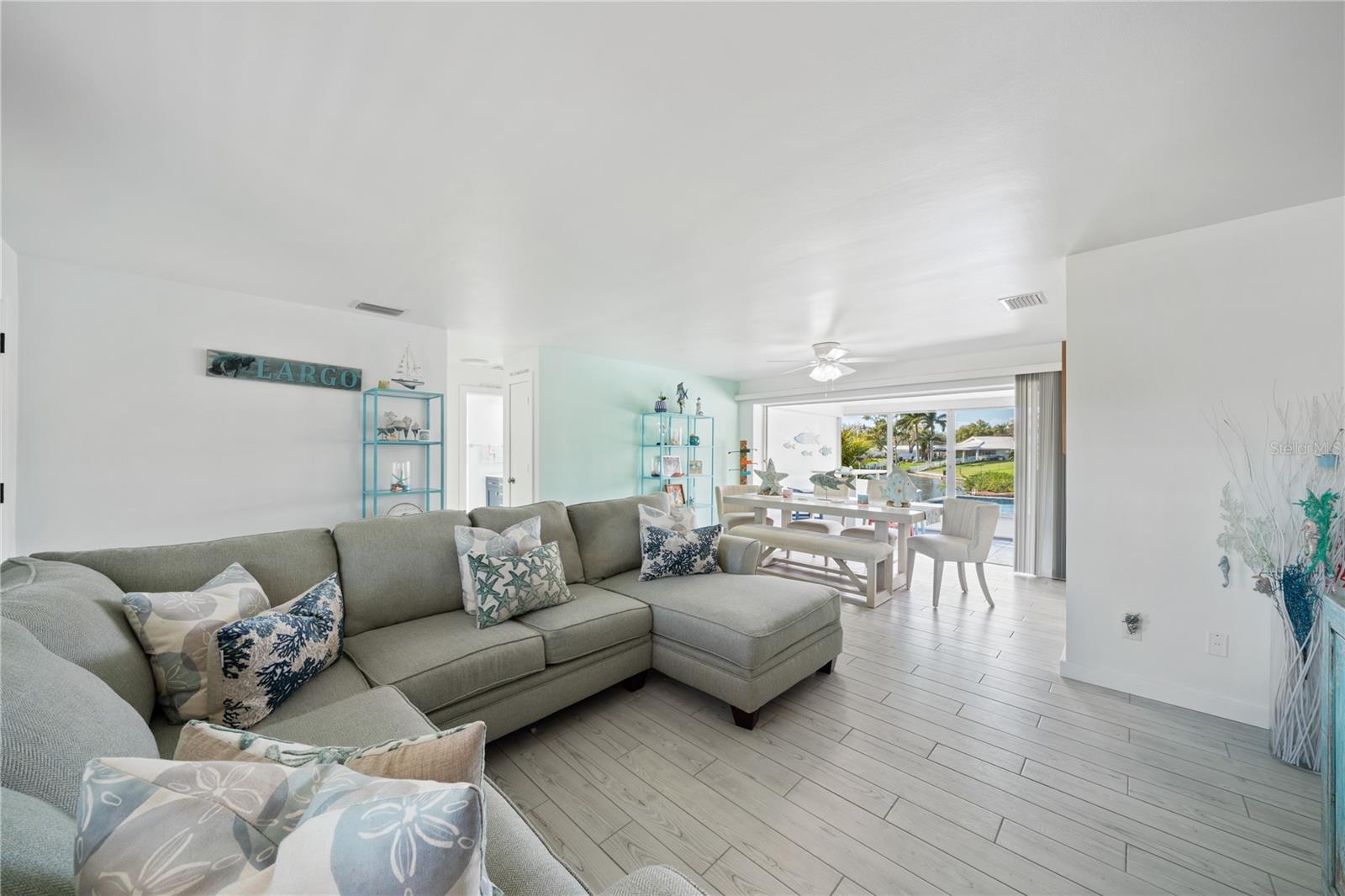 632 SHORE DR — photo 7