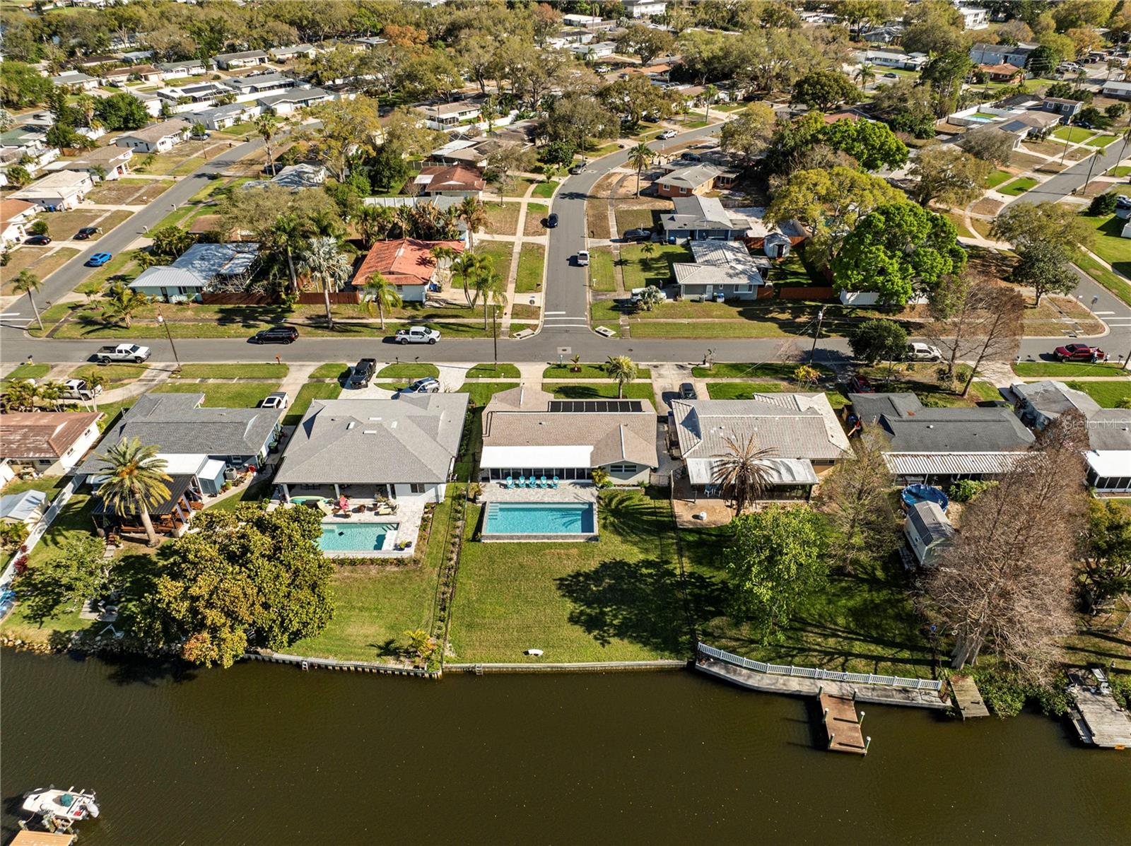 632 SHORE DR — photo 53