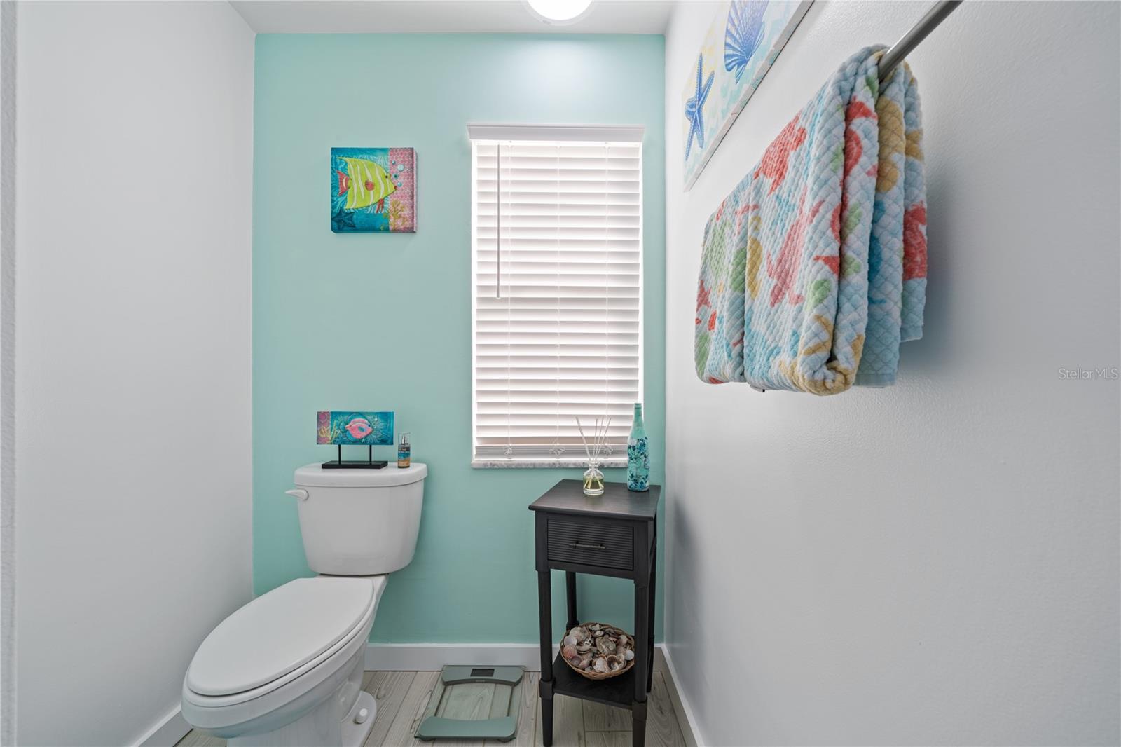 632 SHORE DR — photo 30
