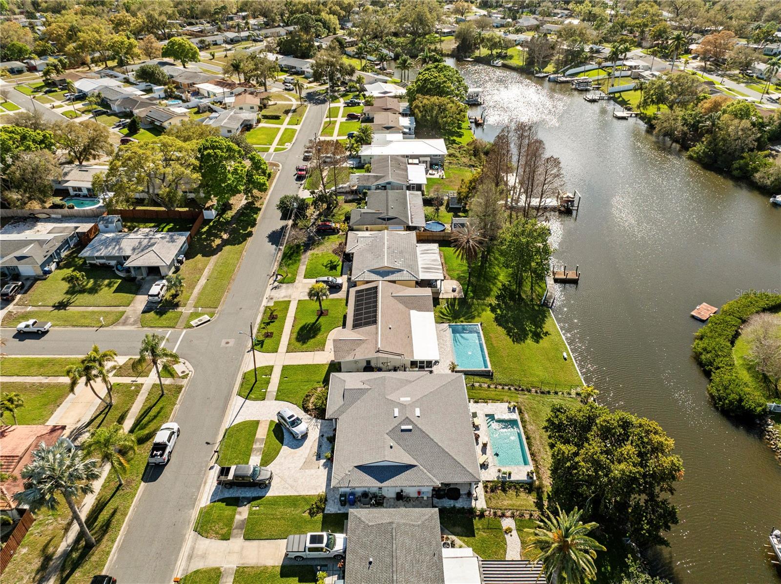 632 SHORE DR — photo 51