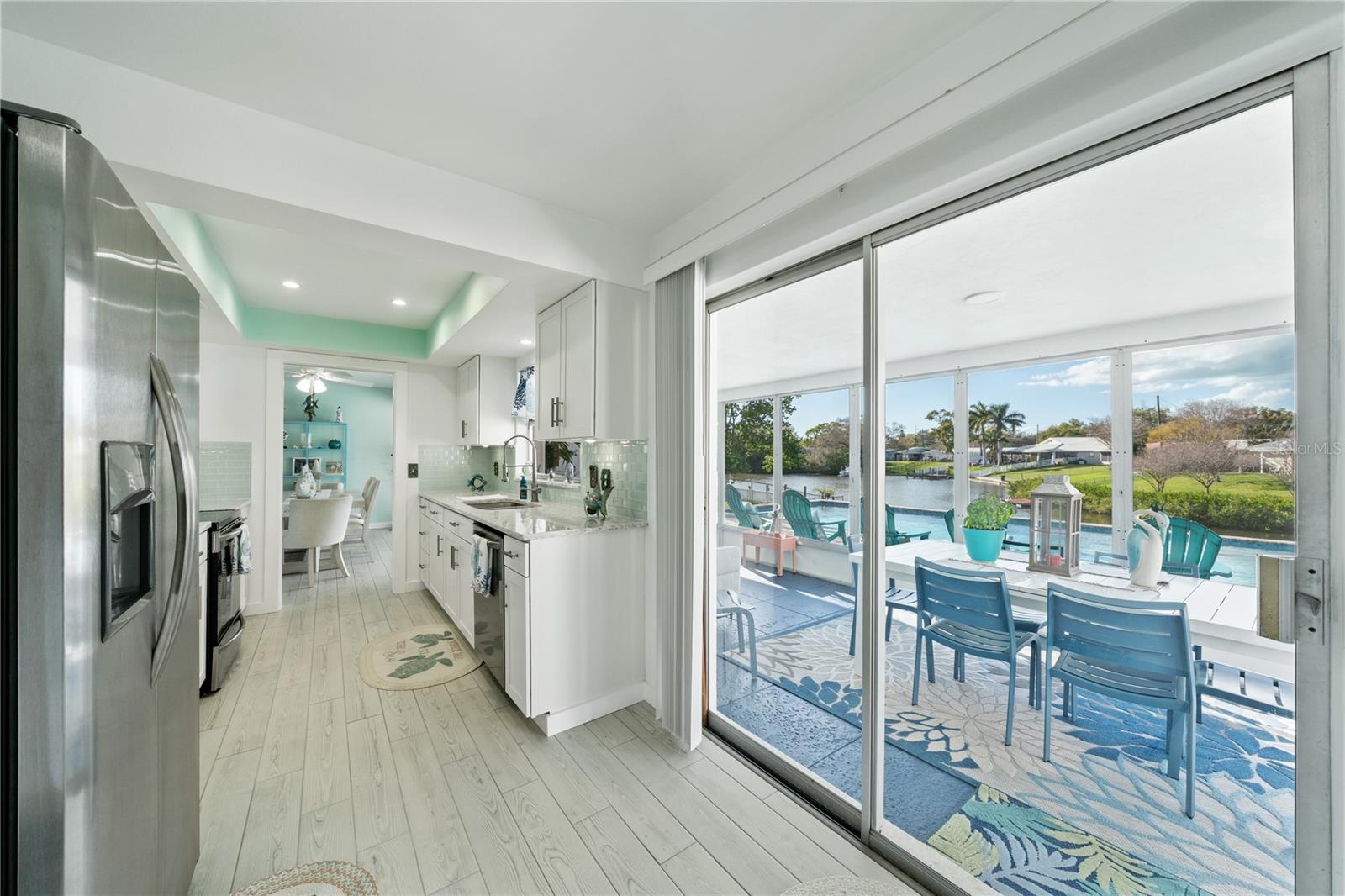 632 SHORE DR — photo 18