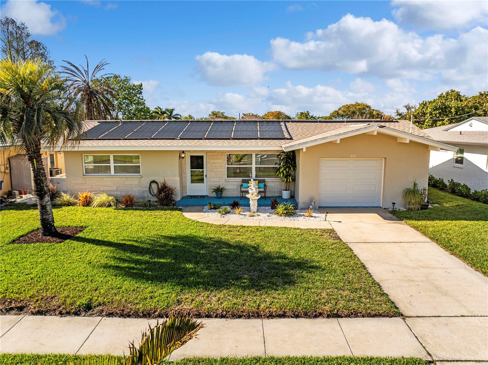 632 SHORE DR — photo 70