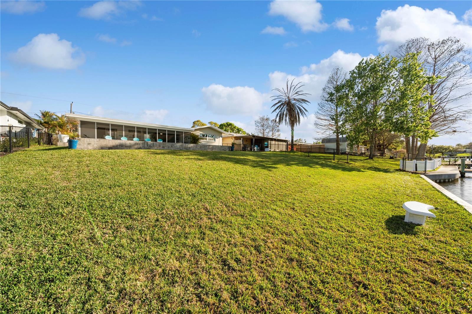 632 SHORE DR — photo 46