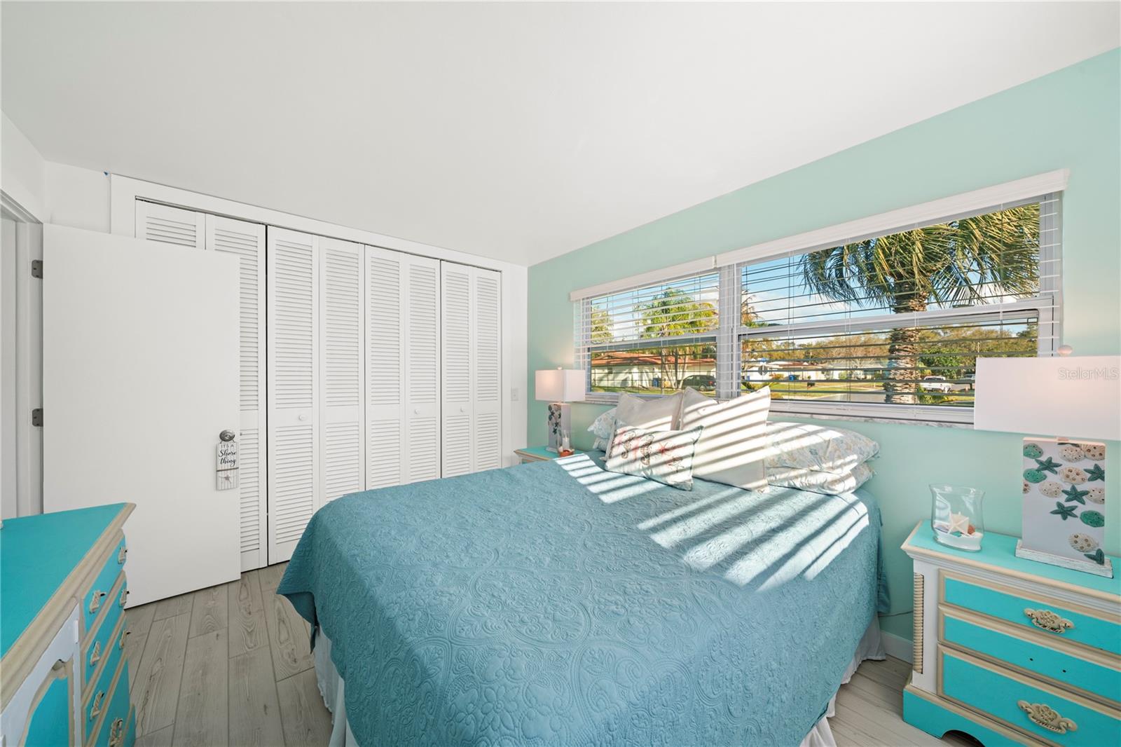 632 SHORE DR — photo 27