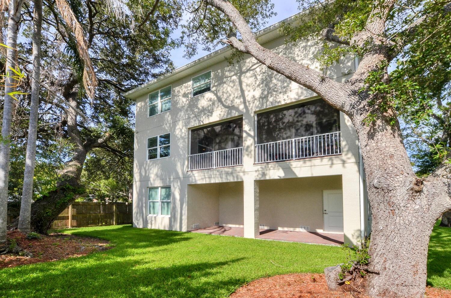 7210 S MASCOTTE ST — photo 4