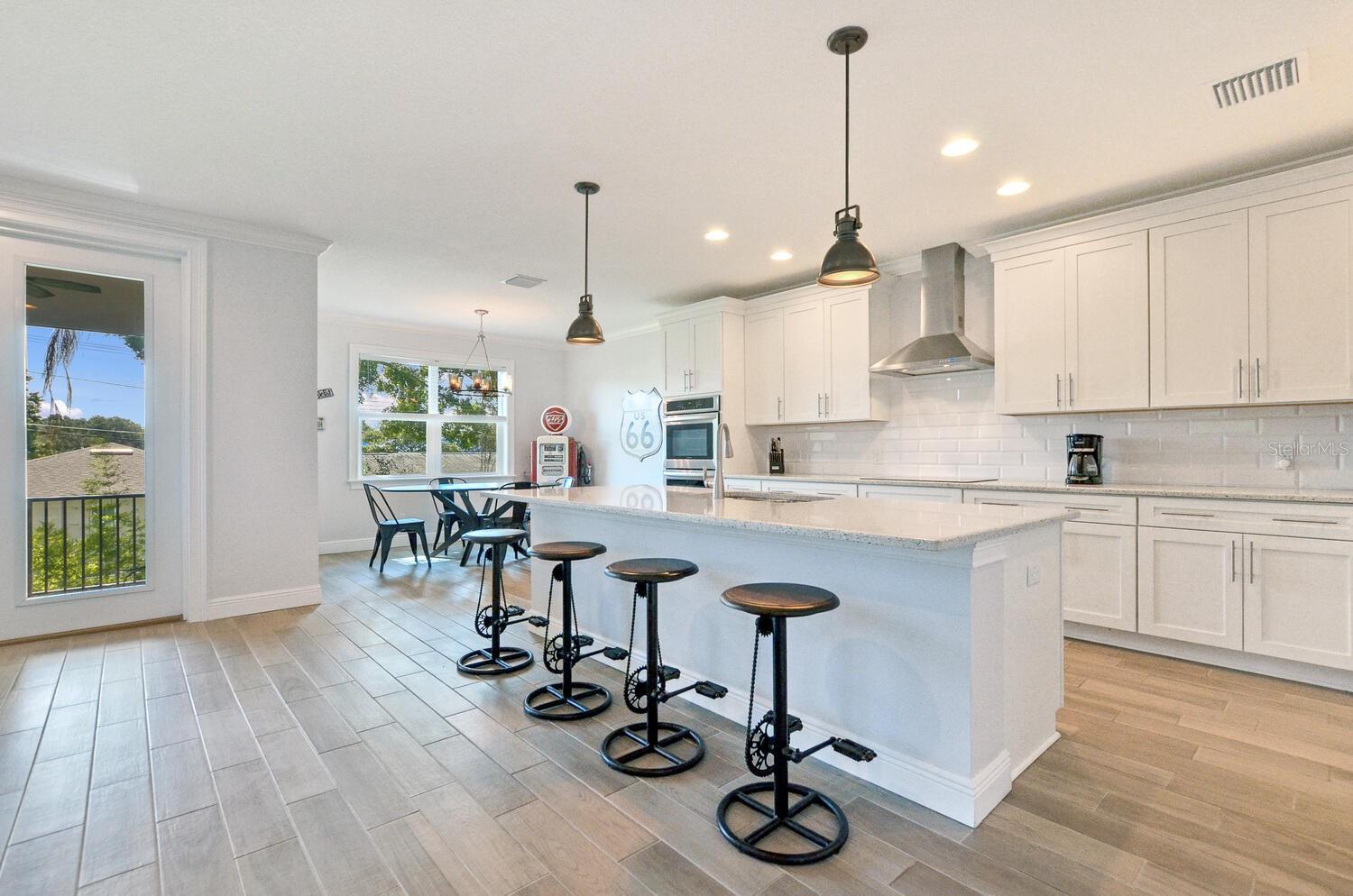 7210 S MASCOTTE ST — photo 14