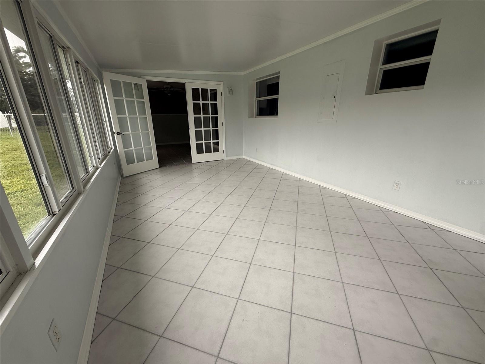 1163 FAY AVE — photo 16