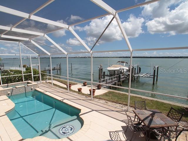 202 SAND KEY ESTATES DR — photo 5