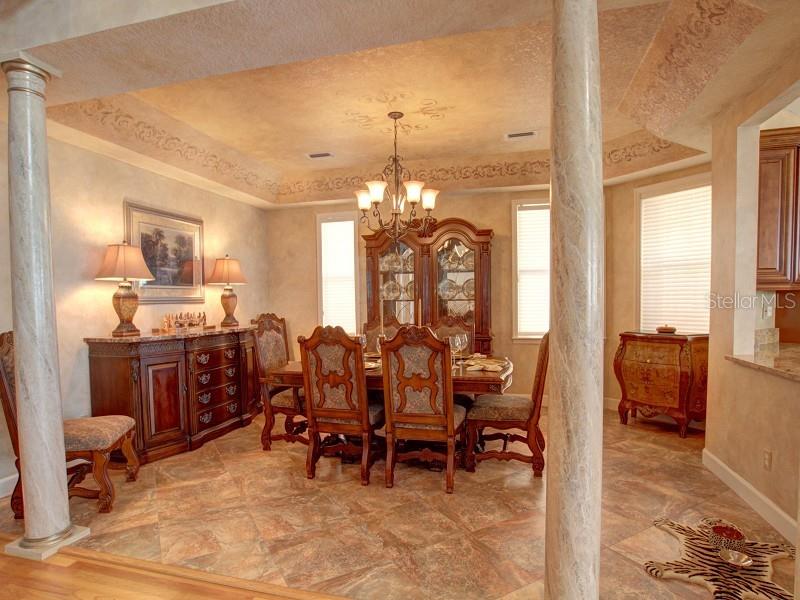 202 SAND KEY ESTATES DR — photo 10