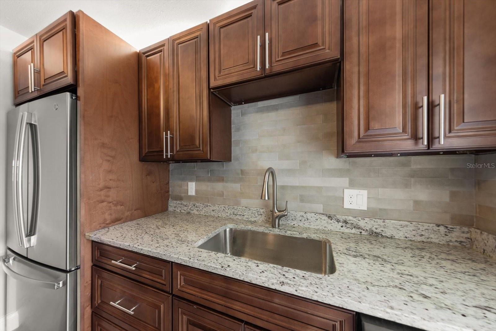 6025 SHORE BLVD S #107 — photo 18