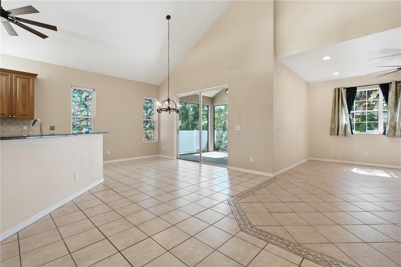 4369 14TH WAY NE — photo 13