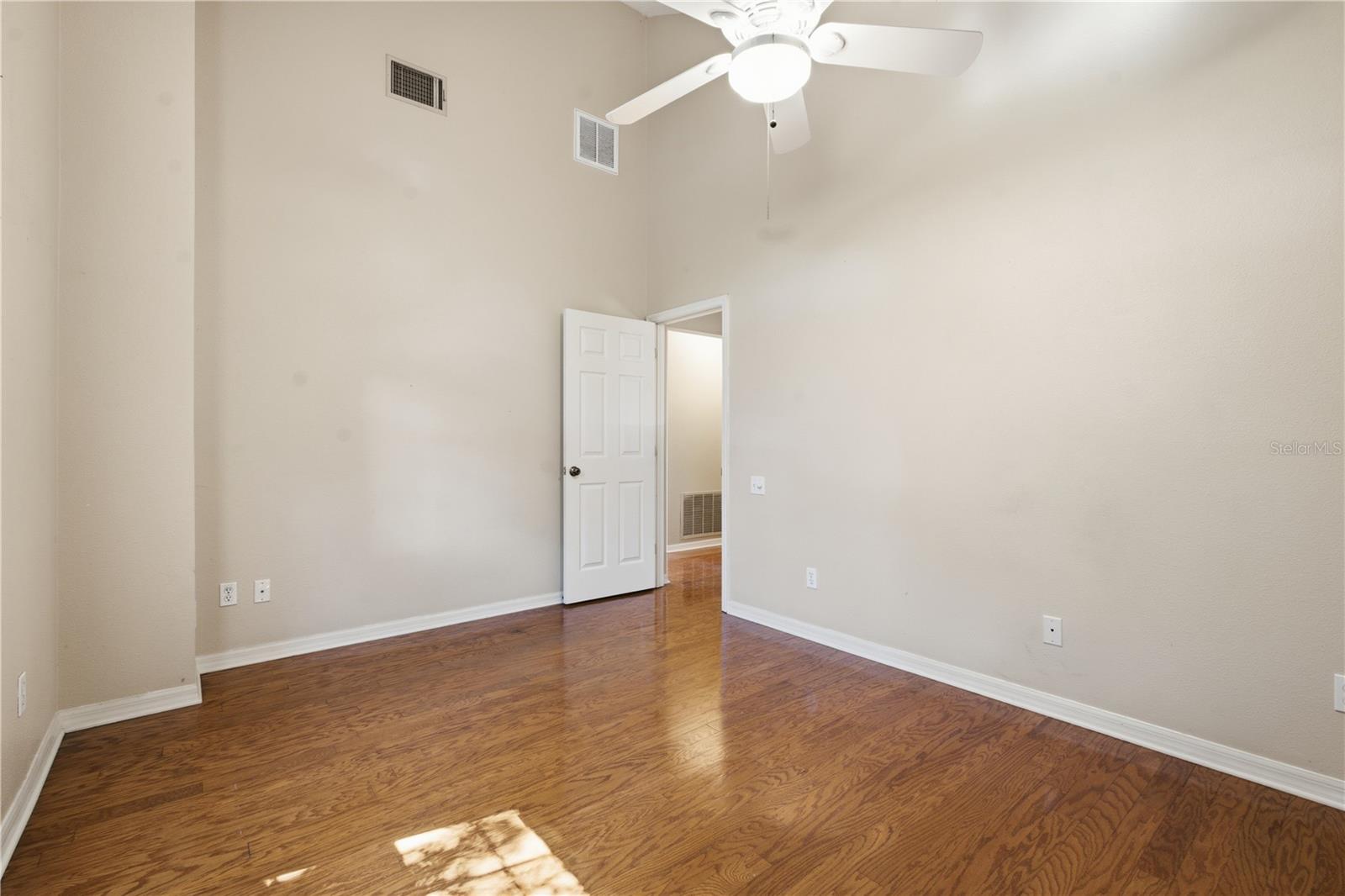 4369 14TH WAY NE — photo 30