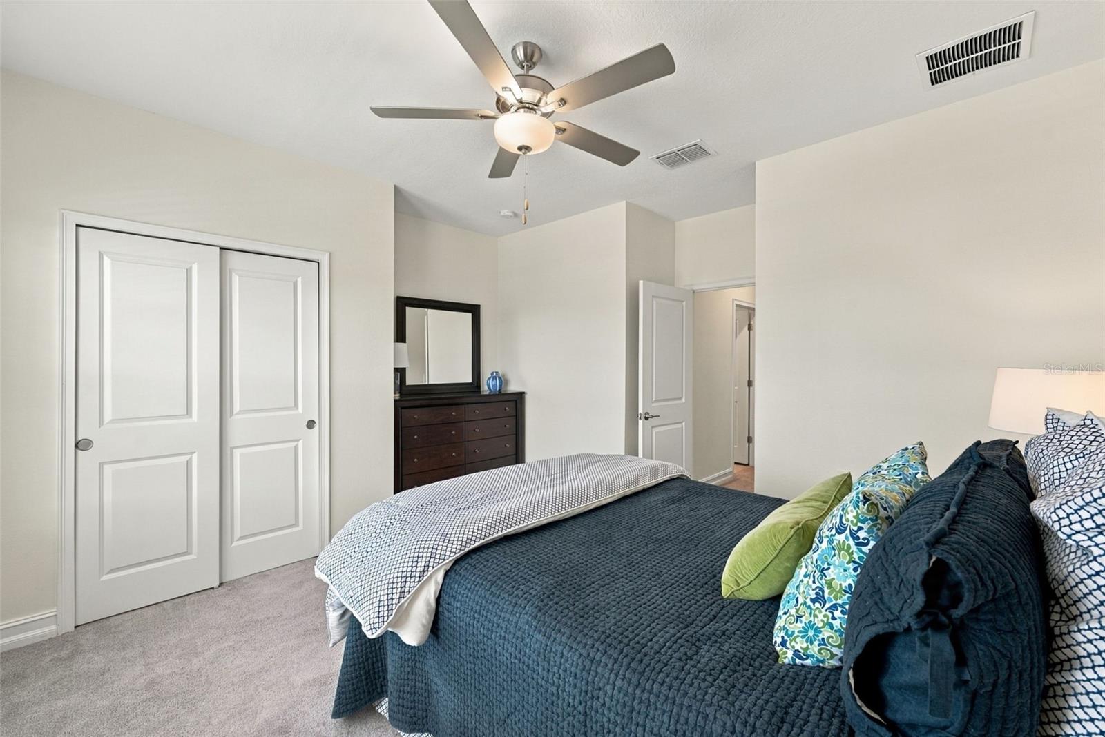 7706 S TRASK ST — photo 35