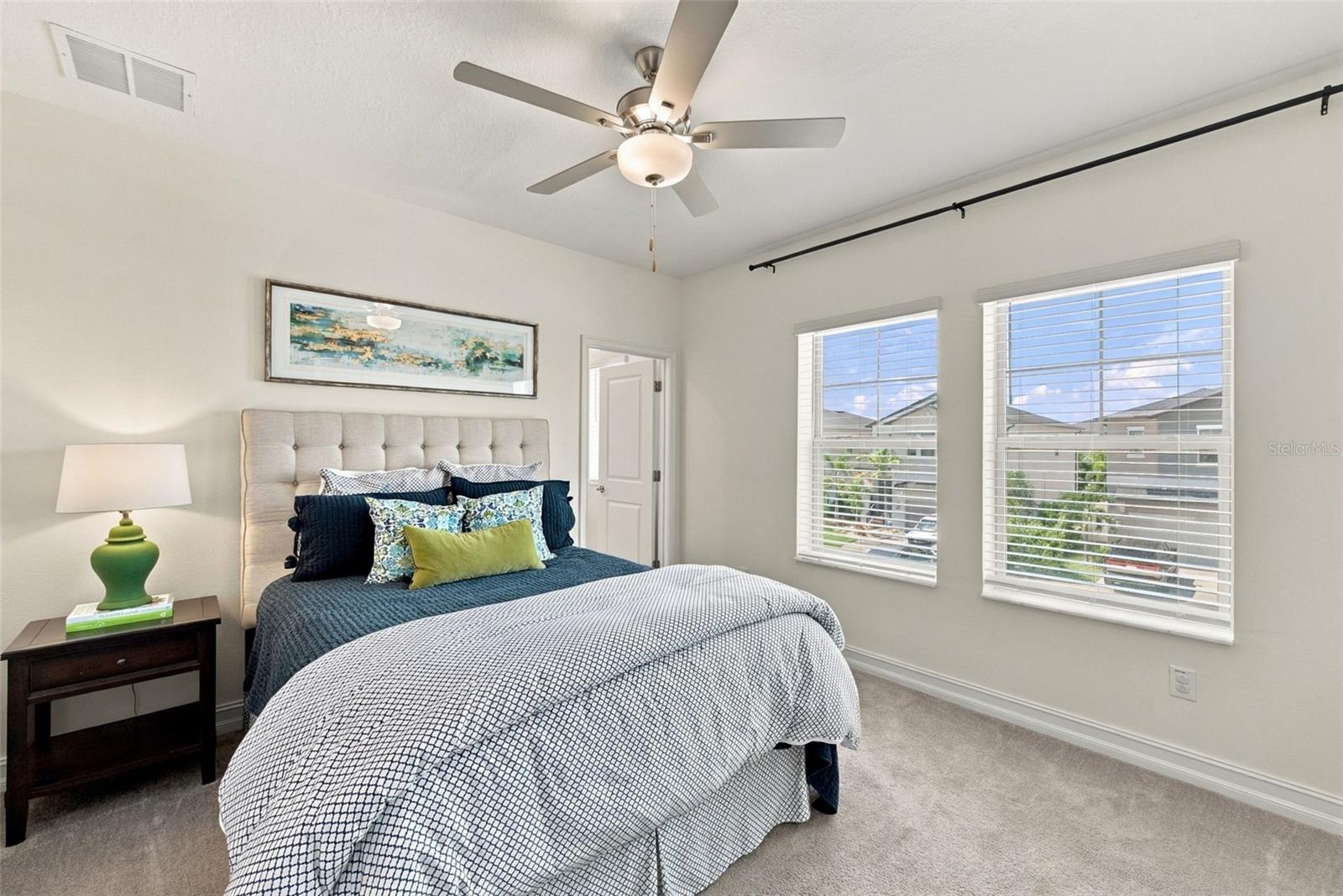 7706 S TRASK ST — photo 33
