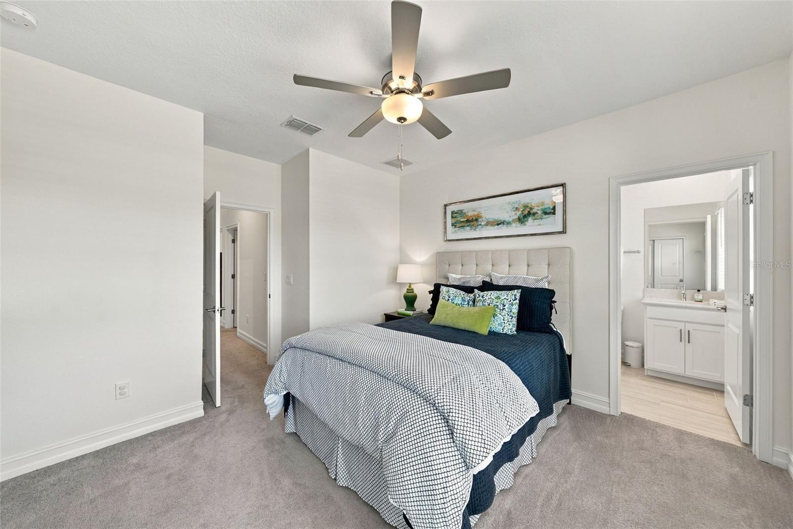 7706 S TRASK ST — photo 34