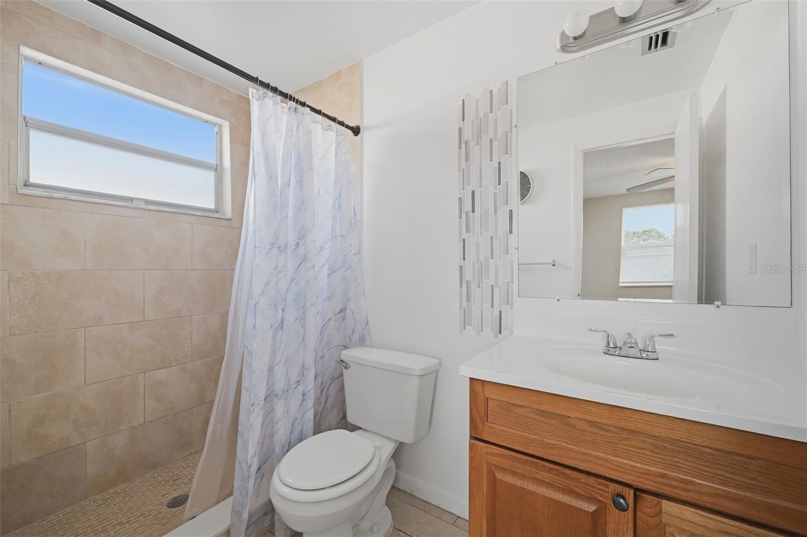7101 FAIRFAX DR — photo 23