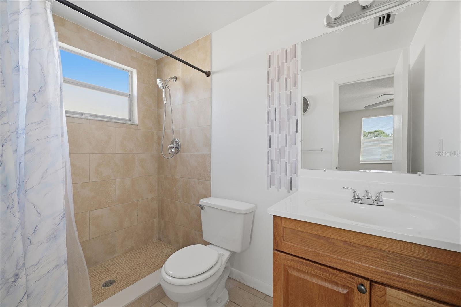 7101 FAIRFAX DR — photo 20