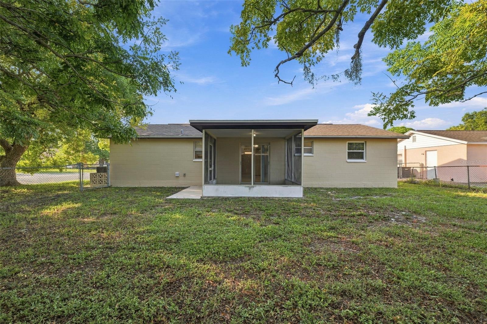 7101 FAIRFAX DR — photo 32