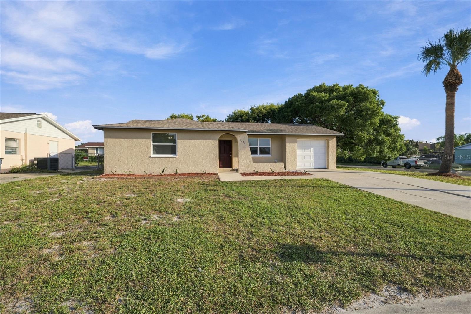 7101 FAIRFAX DR — photo 3