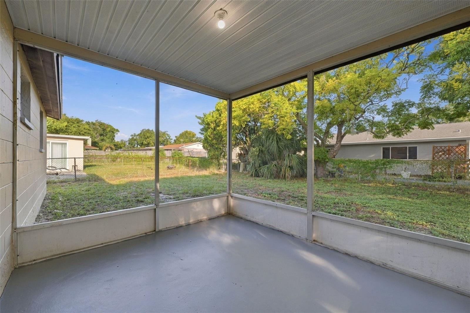7101 FAIRFAX DR — photo 26