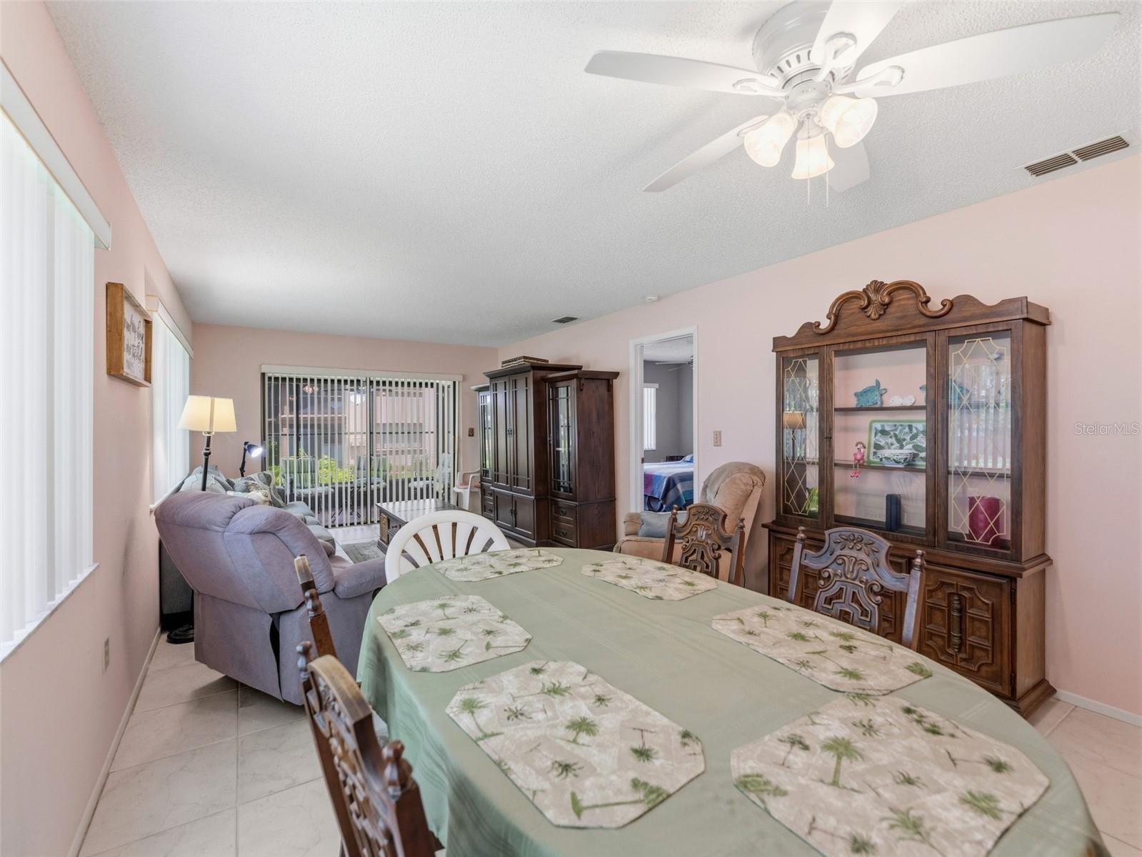 8305 SANDWEDGE CIR #A — photo 6