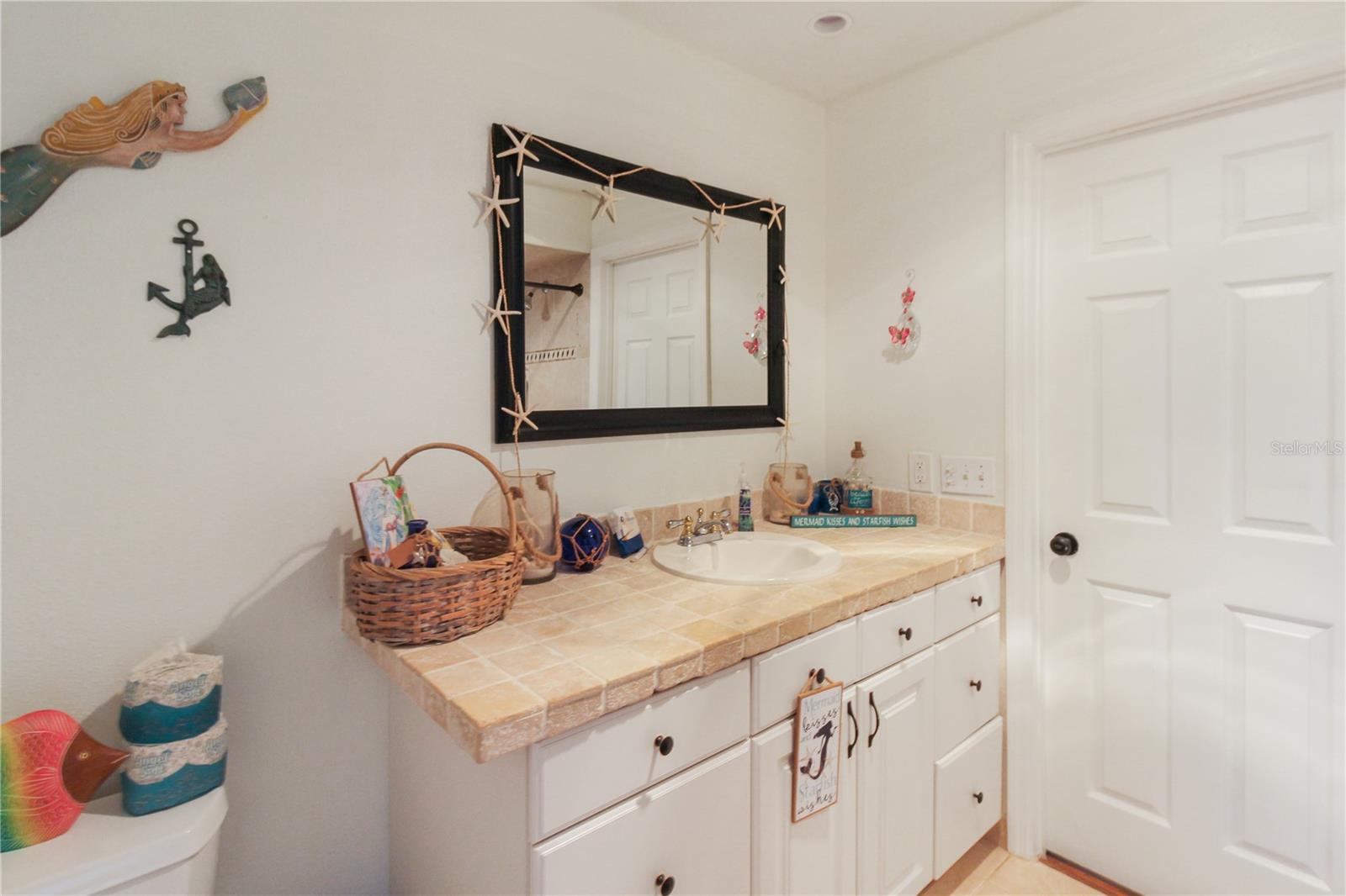 5021 MIDNIGHT PASS RD — photo 58