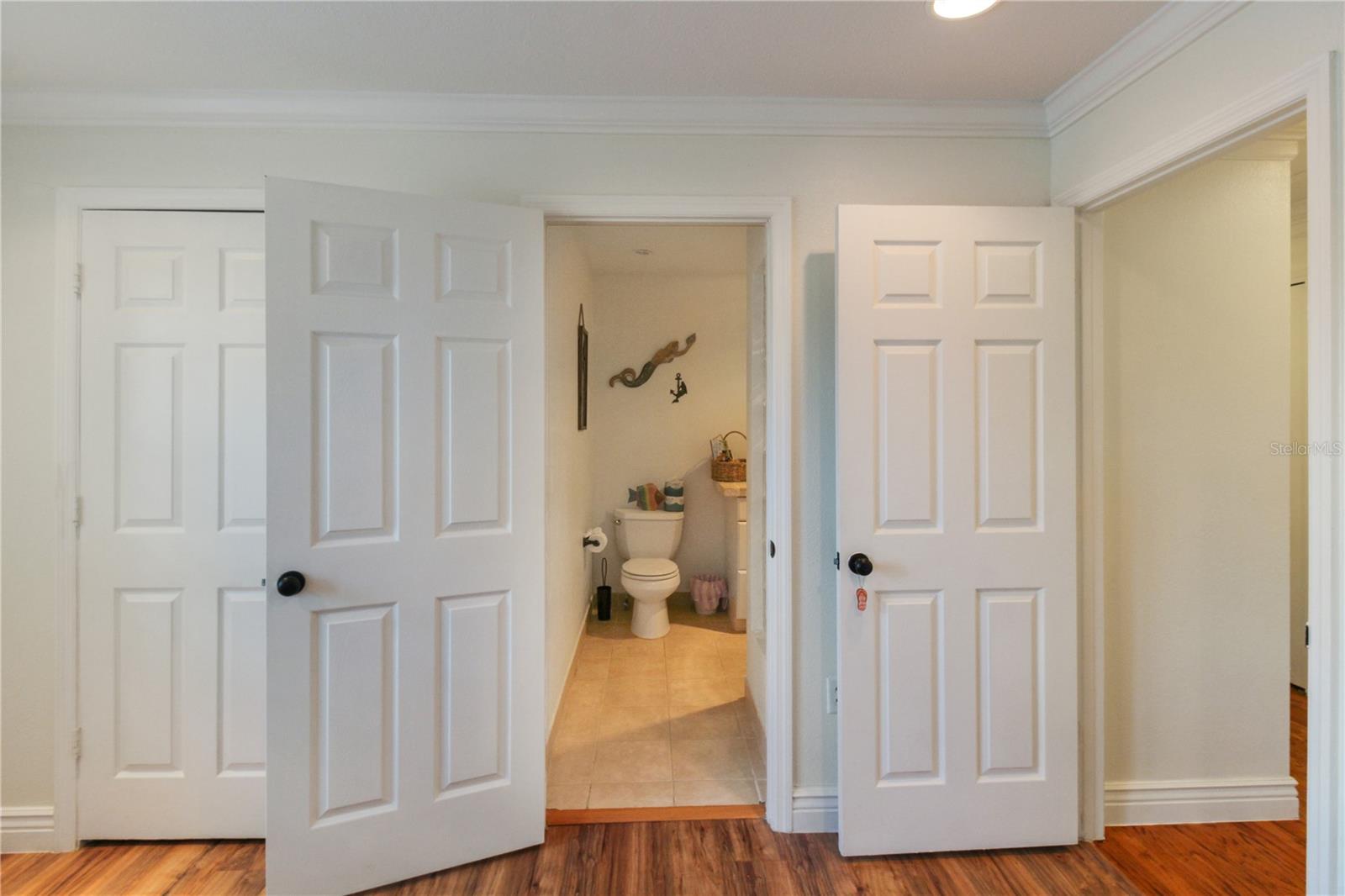 5021 MIDNIGHT PASS RD — photo 57