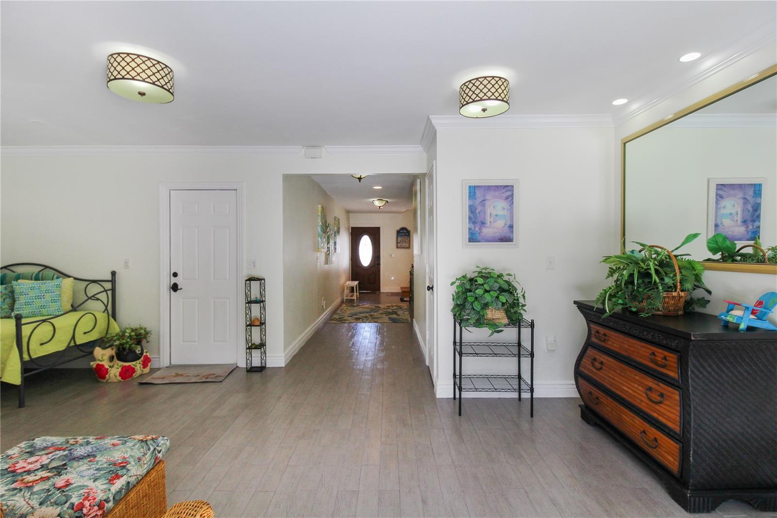 5021 MIDNIGHT PASS RD — photo 26