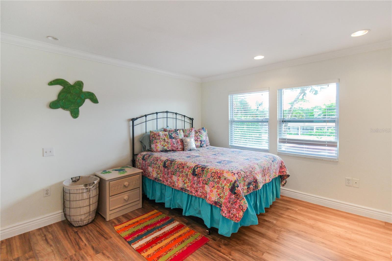 5021 MIDNIGHT PASS RD — photo 55