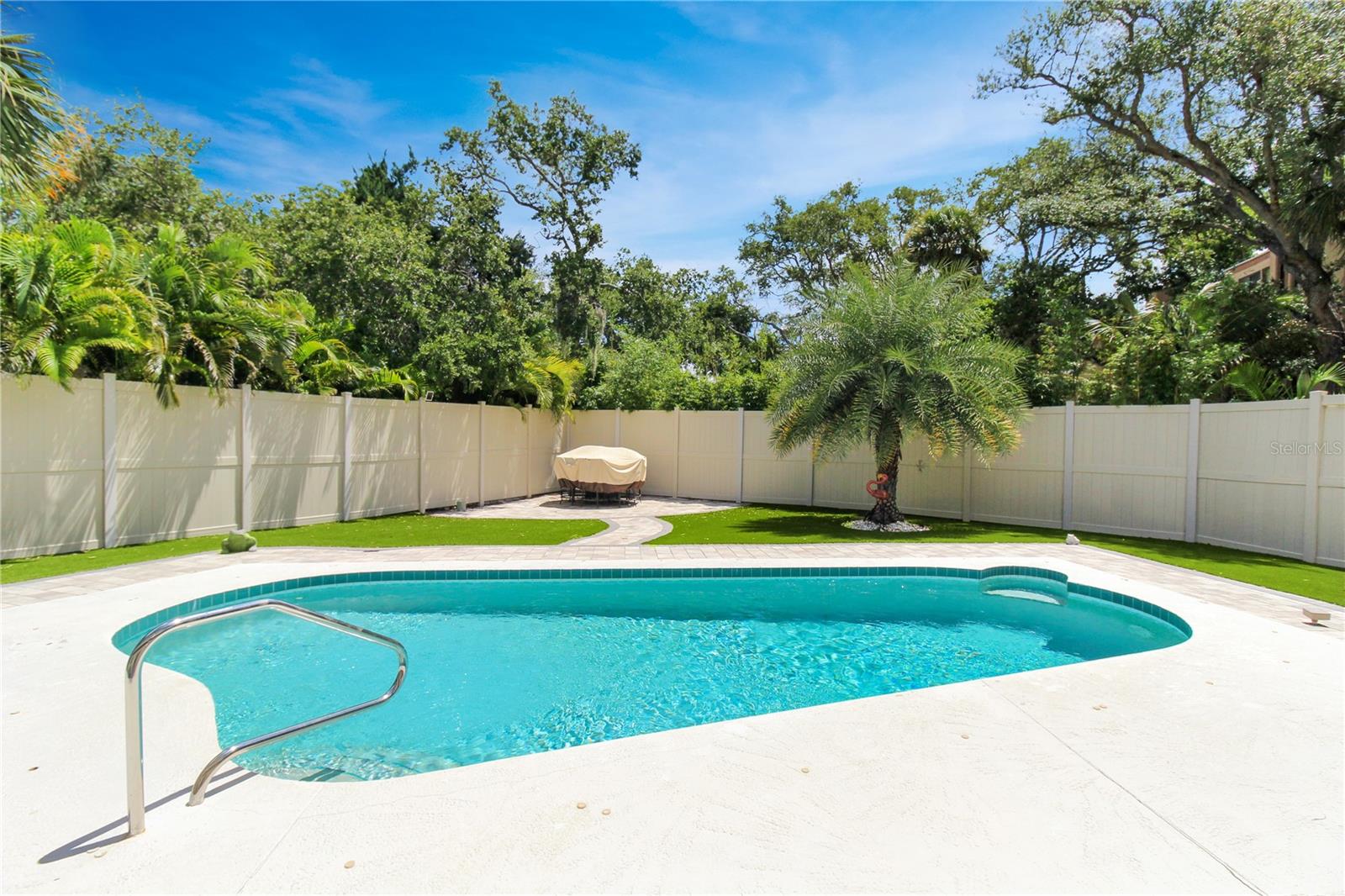 5021 MIDNIGHT PASS RD — photo 10