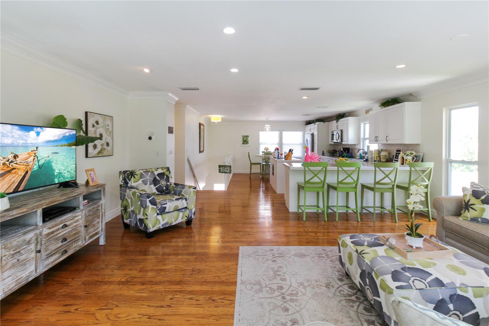 5021 MIDNIGHT PASS RD — photo 43