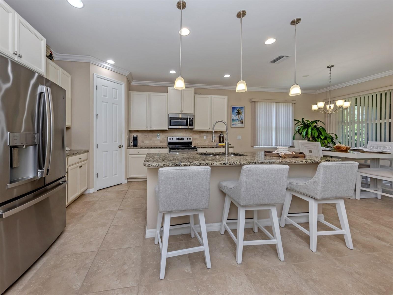11666 PARROTFISH ST — photo 6