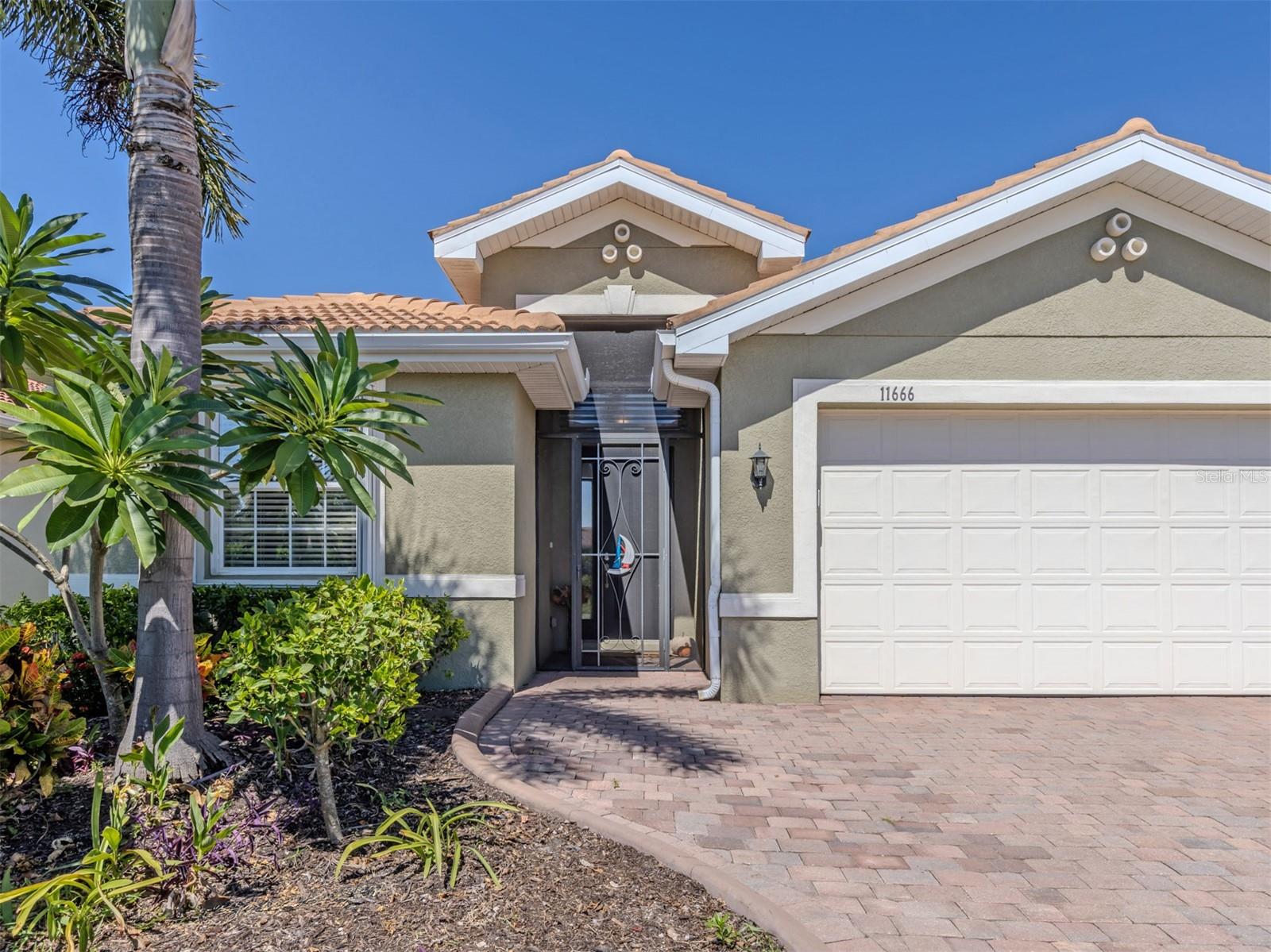 11666 PARROTFISH ST — photo 29