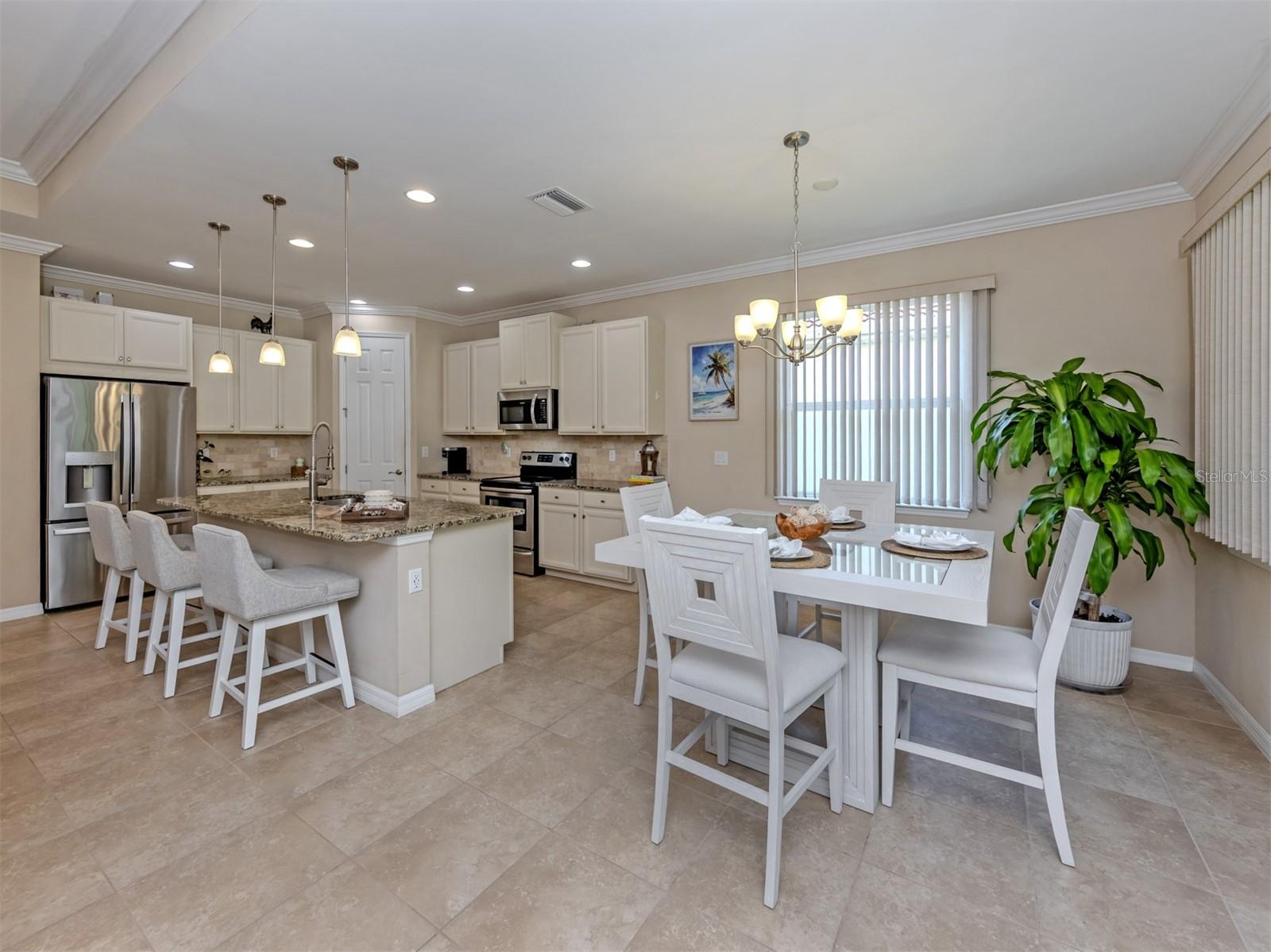 11666 PARROTFISH ST — photo 10