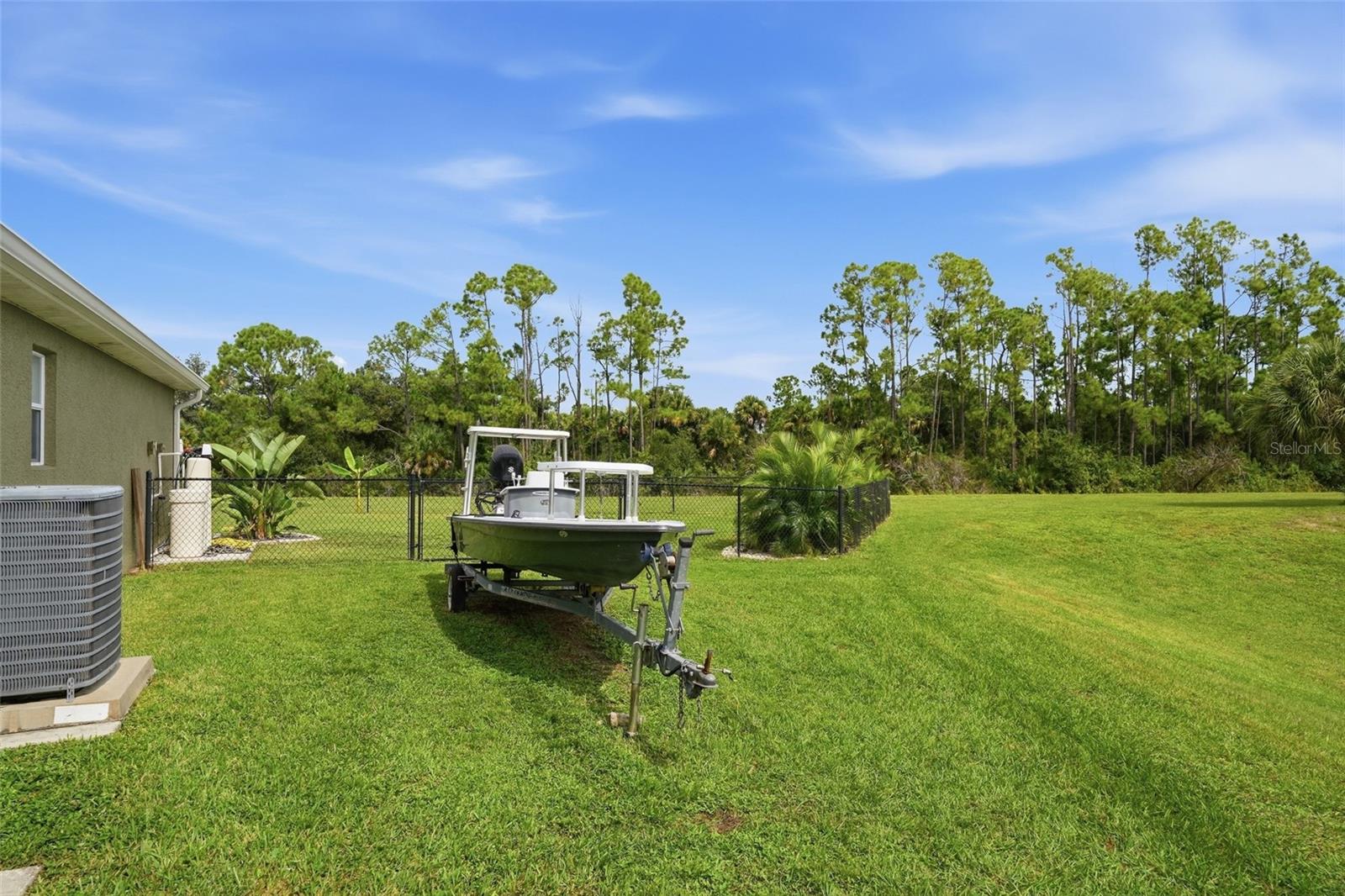 3174 WENONA DR — photo 50