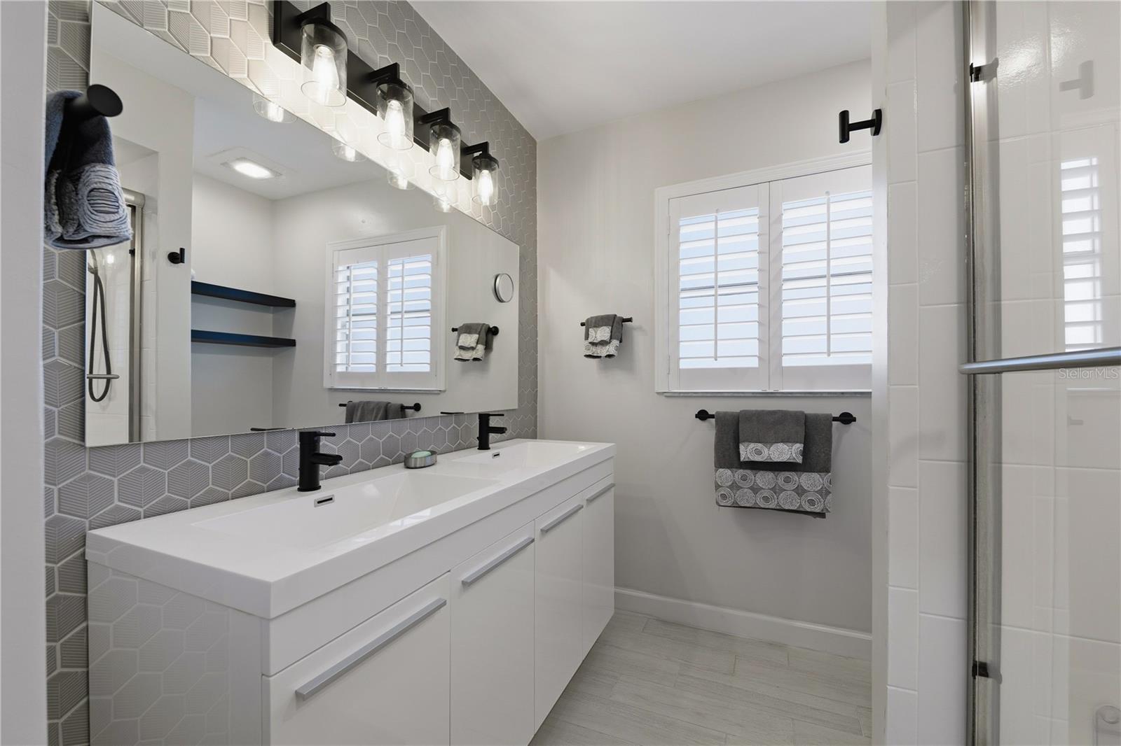 15509 CASEY RD — photo 27