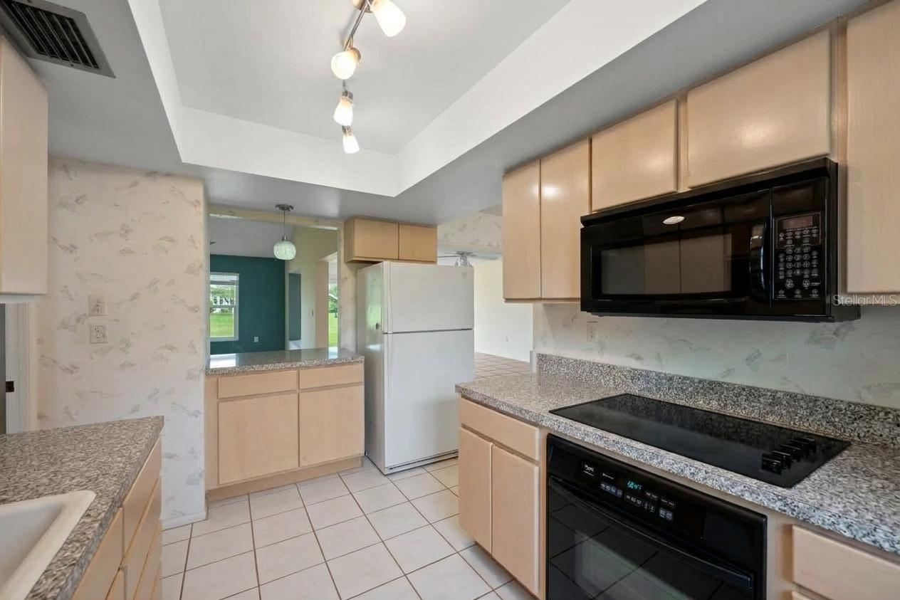4329 BRITTANY LN #59 — photo 8